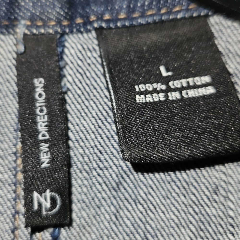 Jacket - Picture 3 of 4